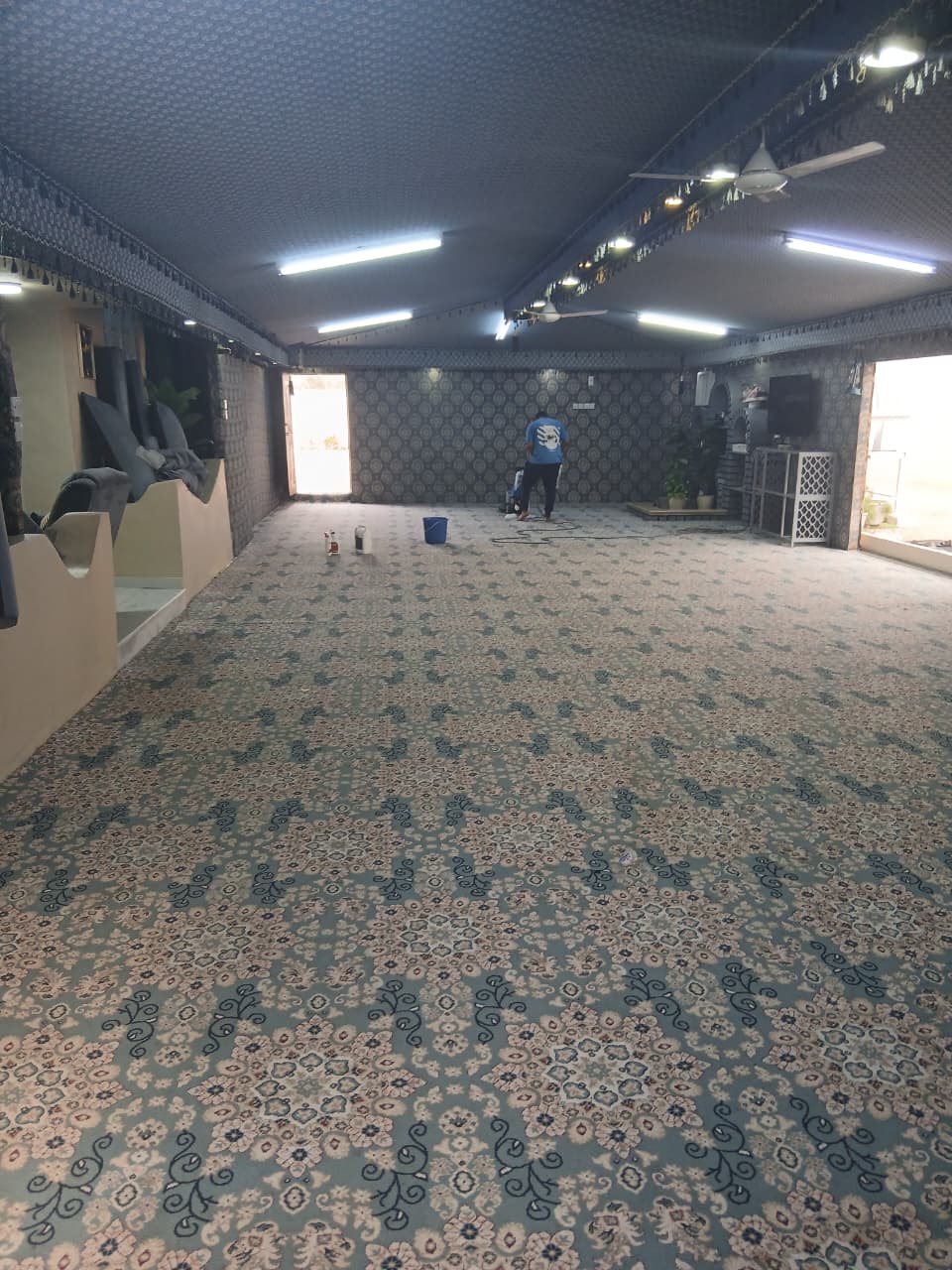 تنظيف المنازل والفلل
